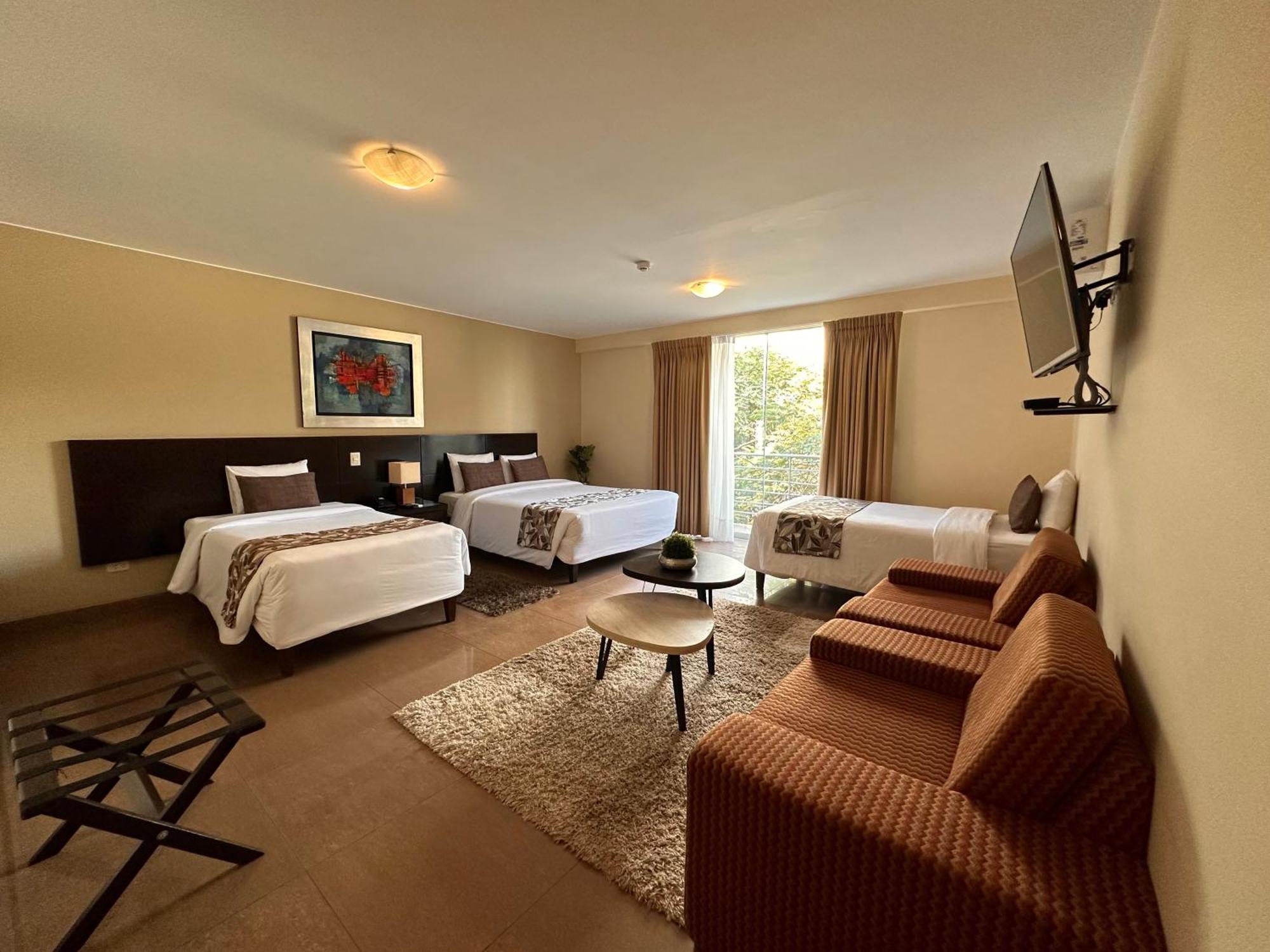 El Tambo 1 Hotel ลิมา ภายนอก รูปภาพ