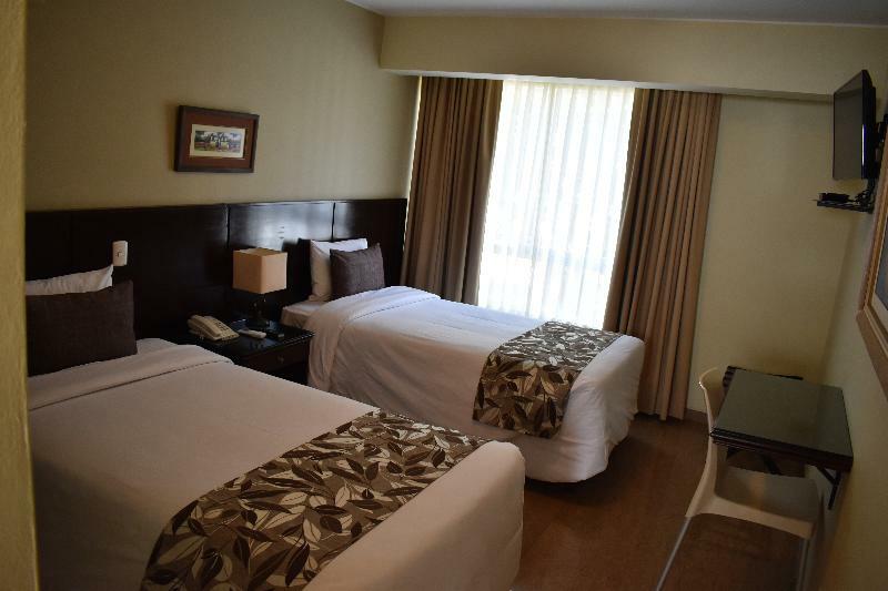 El Tambo 1 Hotel ลิมา ภายนอก รูปภาพ